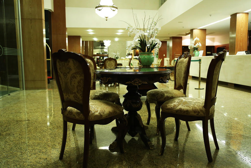 Garbos Trade Hotel Мосоро Екстер'єр фото