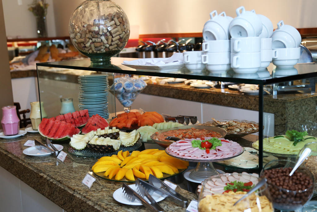 Garbos Trade Hotel Мосоро Екстер'єр фото