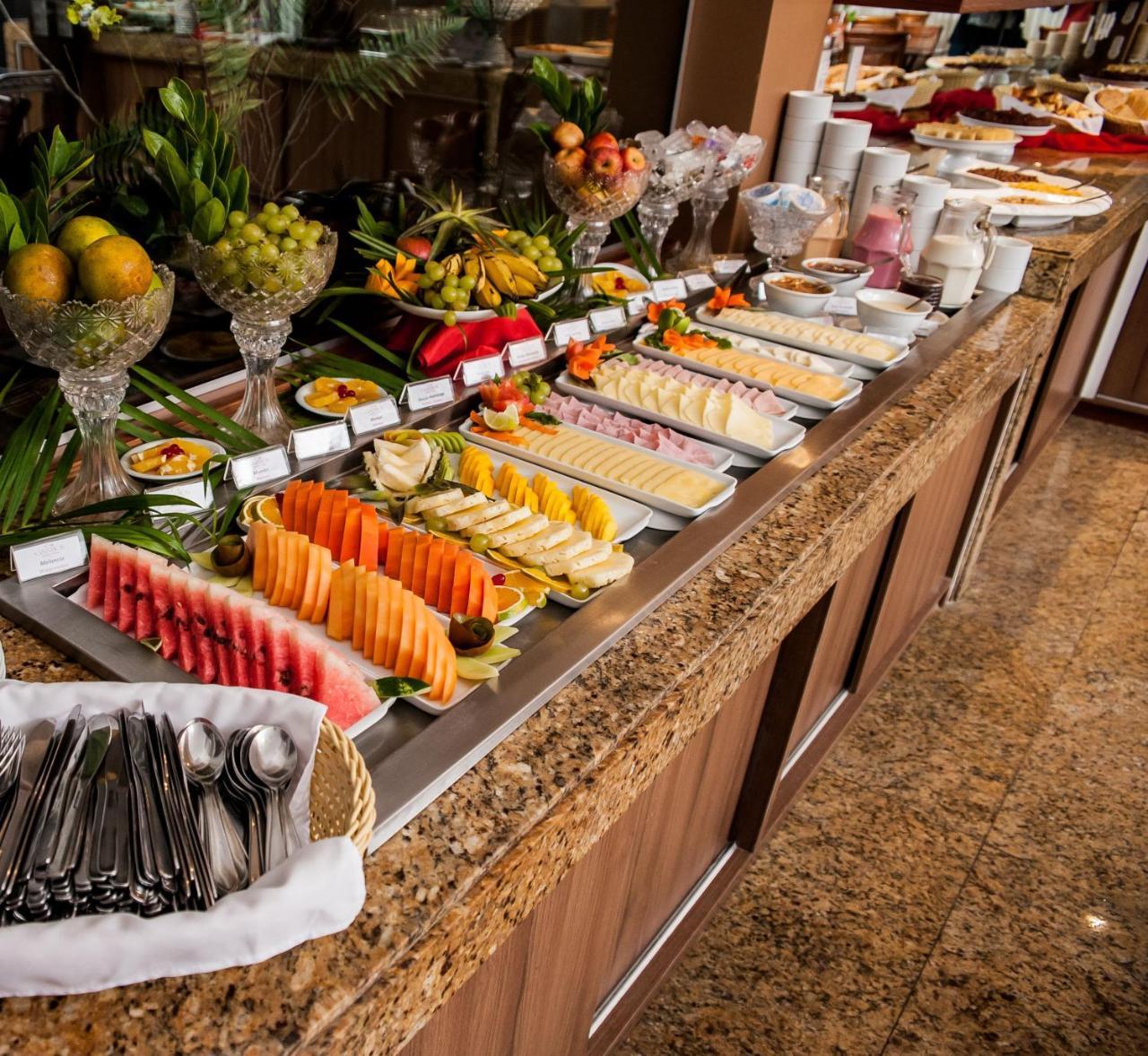 Garbos Trade Hotel Мосоро Екстер'єр фото