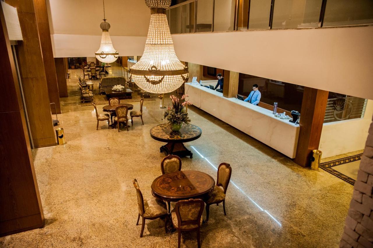 Garbos Trade Hotel Мосоро Екстер'єр фото